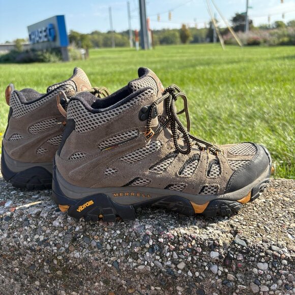 Merrell Moab Ventilator Mid Hiking Boots J86593 - Men's 8 Walnut - Picture 1 of 5